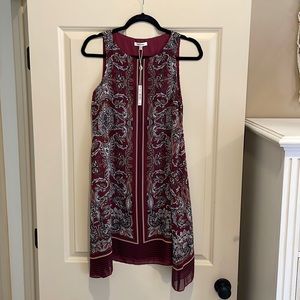 Max Studio burgundy shift dress